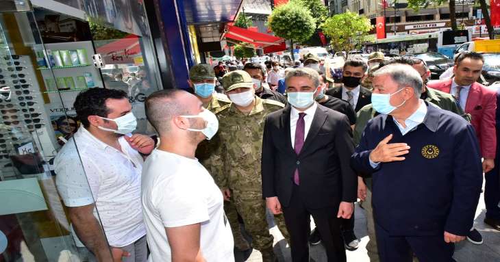 Millî Savunma Bakanı Akar, Malatya’da İnceleme ve Denetlemelerde Bulundu