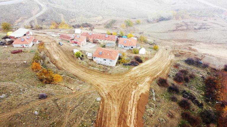 Çamurlu Mahallesinde 5 kilometrelik yeni imar yolu