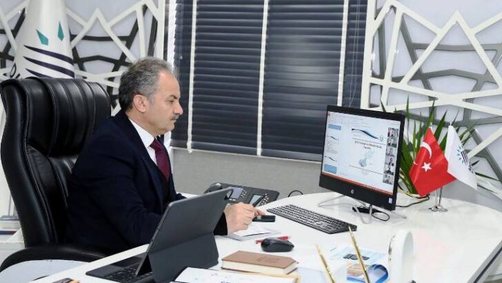 Adıyaman Belediye Başkanı Dr. Süleyman Kılınç, İKA 2022 yılı Ocak ayı toplantısına video konferans yoluyla katıldı.