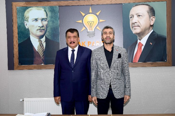Başkan Gürkan AK Parti Yeşilyurt İlçe Başkanlığını Ziyaret Etti