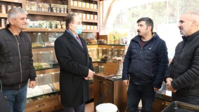 Malatya Esnaf ve Sanatkarlar Odaları Birliği(MESOB) Başkanı Şevket Keskin, Doğanşehir ilçesinde esnaf ziyaretlerinde bulundu