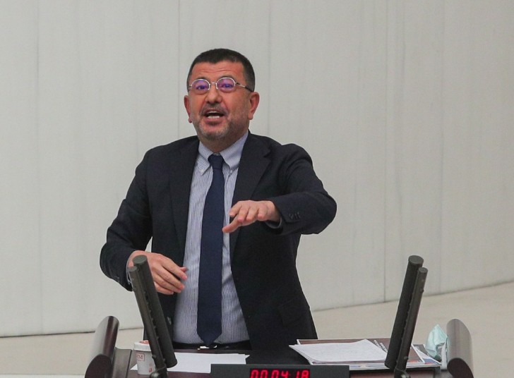CHP Genel Başkan Yardımcısı Veli Ağbaba, Düşman Olsa Ülkenin İtibarıyla Bu Kadar Oynamaz