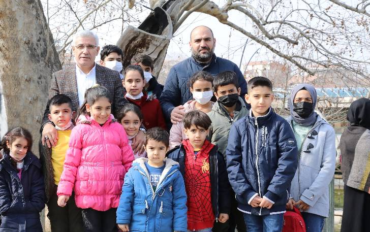 Battalgazi Belediye Başkanı Osman Güder, Hanımınçiftliği Eğitim Derneği’ndeki yetim çocuklar ve aileleriyle bir araya geldi.