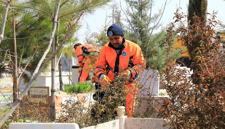 Battalgazi’deki Mezarlıklarda Ramazan Ayı Temizliği