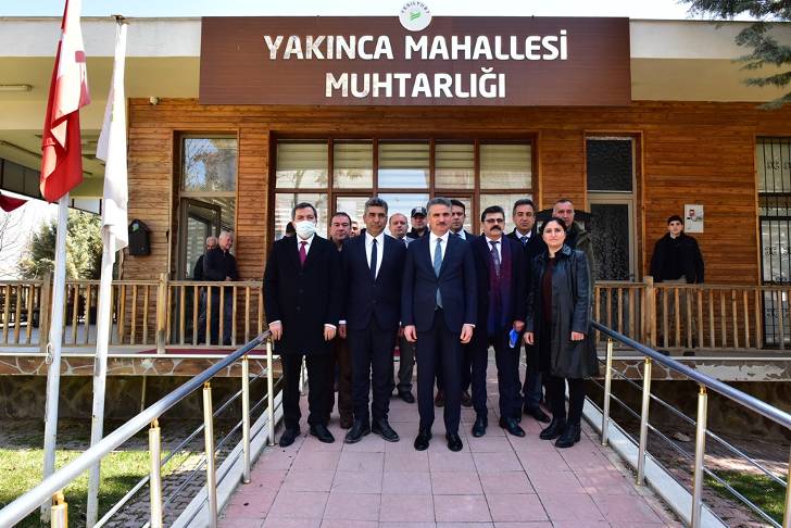 Vali Baruş, Yakınca ve Hamidiye Mahalle Muhtarlarını Ziyaret Etti