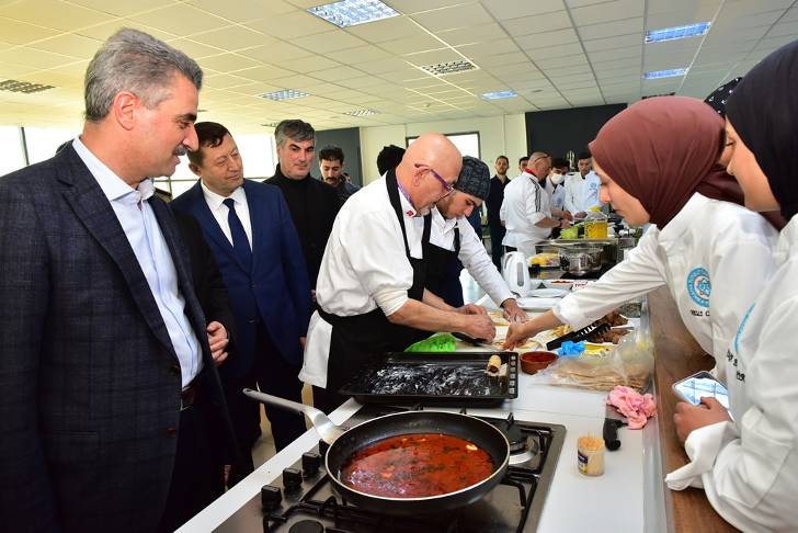 Kayısı Çiçeği Şenlikleri Work Show ile Sona Erdi