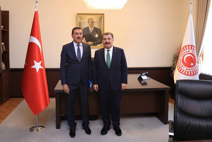 Tüfenkci, Sağlık Bakanı Fahrettin Koca’yı ziyaret ederek, Malatya’daki sağlık yatırımlarıyla ilgili istişarede bulundu.