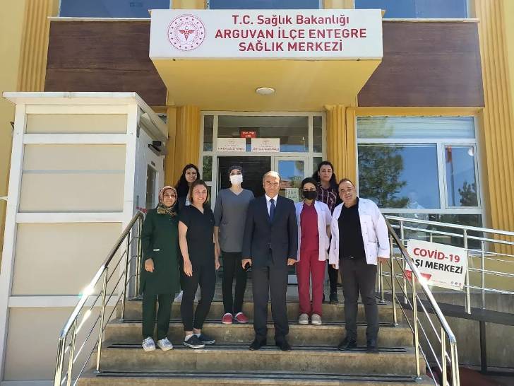 Arguvan Belediye Başkanı Mehmet Kızıldaş, Hemşilerin 12-18 Mayıs Hemşireler Haftası’nı kutladı.
