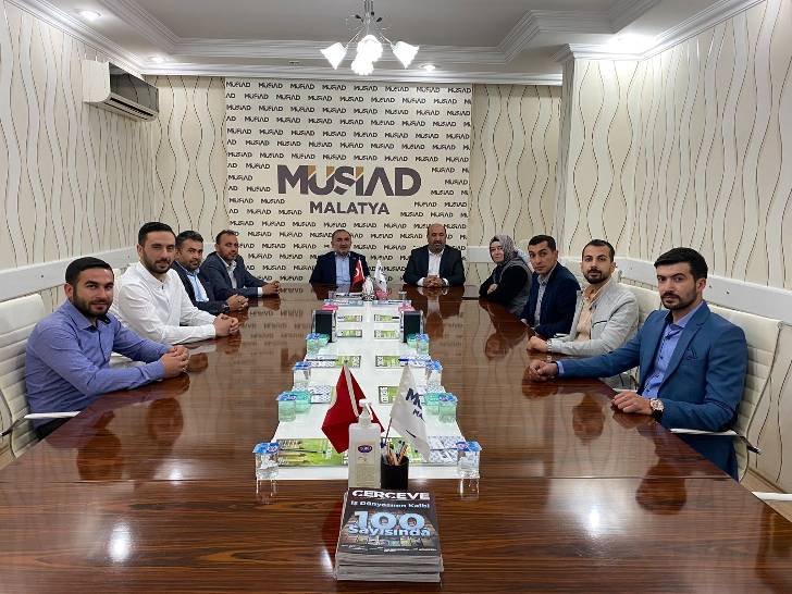 AK Parti Battalgazi İlçe Başkanı Basri Kahveci Malatya’da faaliyet gösteren Sivil Toplum Kuruluşlarını ziyaret etti.