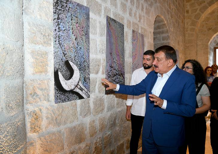 Gürkan: Sanayi malzemelerinin sanatsal çalışmalarla sanat eserine dönüşmüş