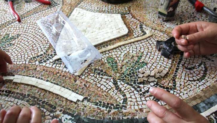 Tarih, Mozaik Taşlarla Kadınların Elinde Yeniden İşleniyor
