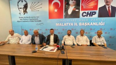 Ağbaba, CHP Malatya İl Başkanlığında düzenlediği basın toplantısında ülke gündemine ilişkin değerlendirmelerde bulundu