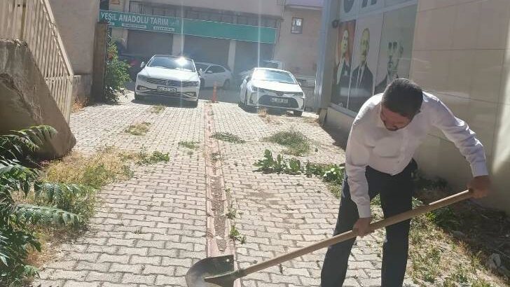 CHP Malatya İl Başkanı Enver Kiraz’dan Bayram Temizliği