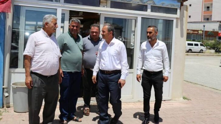 Adıyaman Belediye Başkanı Dr. Süleyman Kılınç, halk ve esnaf ziyaretlerine hız kesmeden devam ediyor.