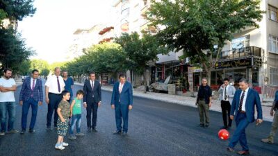 Vali Şahin ve Başkan Gürkan İpek Caddesi’nde incelemelerde bulundu