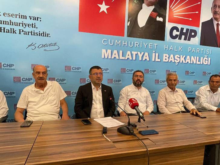 CHP’li Veli Ağbaba, Ülke gündemine ilişkin değerlendirmelerde bulundu.