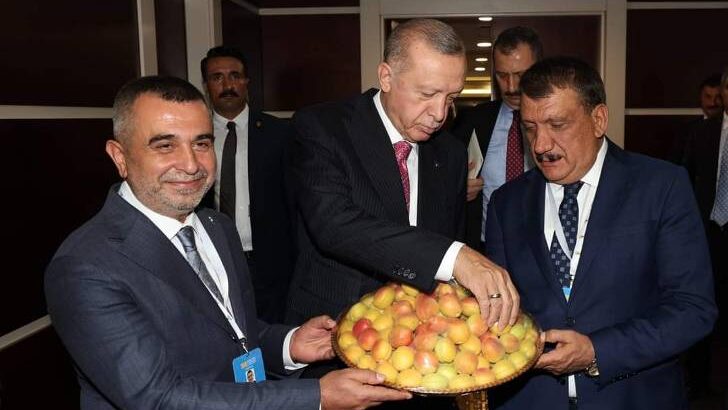 Malatya Büyükşehir Belediye Başkanı Selahattin Gürkan, Cumhurbaşkanı Recep Tayyip Erdoğan’ı Malatya’ya davet ettiklerini açıkladı.
