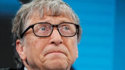Bill Gates’in sivrisinek fabrikaları!