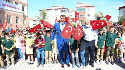 Malatya Büyükşehir Belediye Başkanı Selahattin Gürkan, İlköğretim Haftası nedeniyle bir mesaj yayımladı