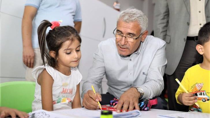 Battalgazi Belediye Başkanı Osman Güder, Minik Kalplerle Buluştu
