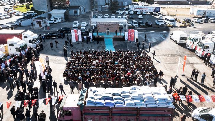 Çiftçilere Buğday ve Arpa Tohumu Dağıtıldı