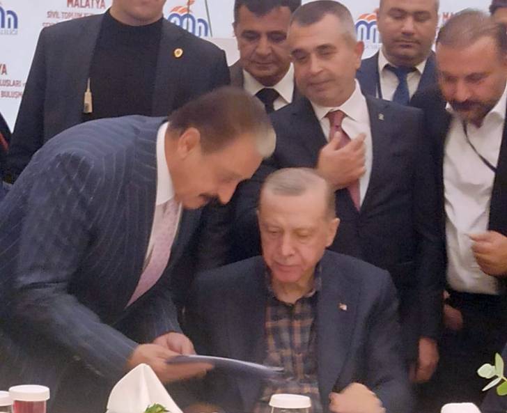 Esnafın sorun ve talep dosyası Erdoğan’a sunuldu
