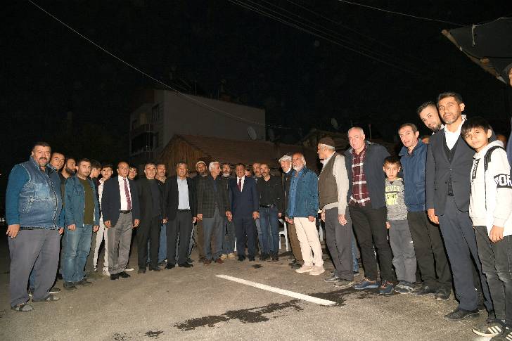 Başkan Gürkan, Orduzu Mahallesini ziyaret ederek mahalle muhtarları ve mahalle sakinleriyle bir araya geldi.