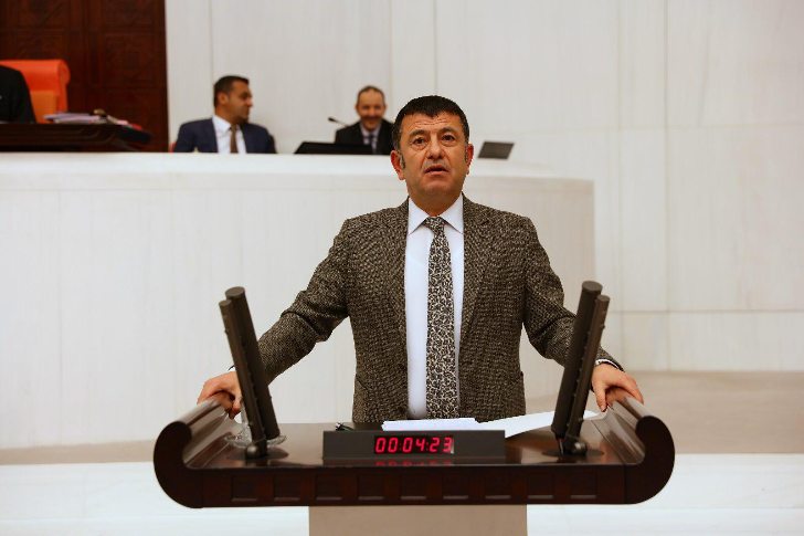 Veli Ağbaba, TÜİK’in Açıkladığı 2022 Yılı İllere Göre Kişi Başına Gelir Verilerini Değerlendirdi