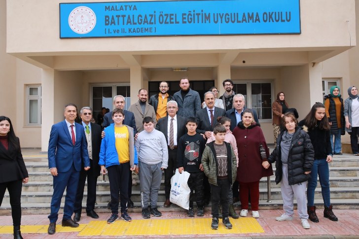 Battalgazi Belediye Başkanı Osman Güder’den Engelleri Aşan Buluşma