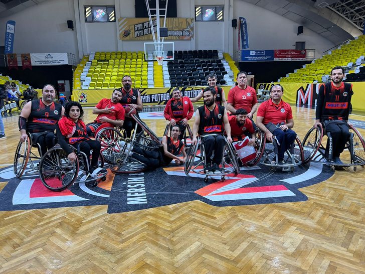 Malatya Büyükşehir Belediyespor Kulübü Tekerlekli Sandalye Basketbol takımı ve Voleybol takımı haftayı galibiyetle kapattı.