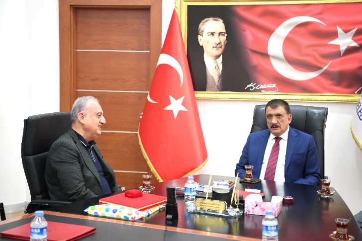 Kuyumcular Odası’ndan Başkan Gürkan’a teşekkür ziyareti