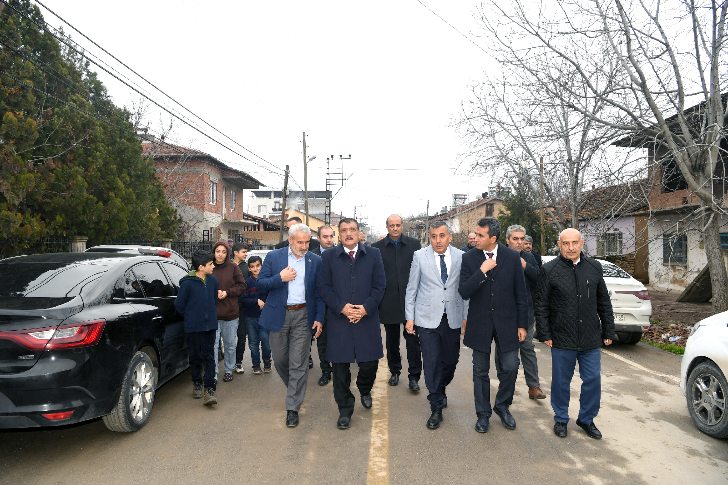 Başkan Gürkan, Topsöğüt Mahallesi’nde yapılan çalışmaları yerinde incedi
