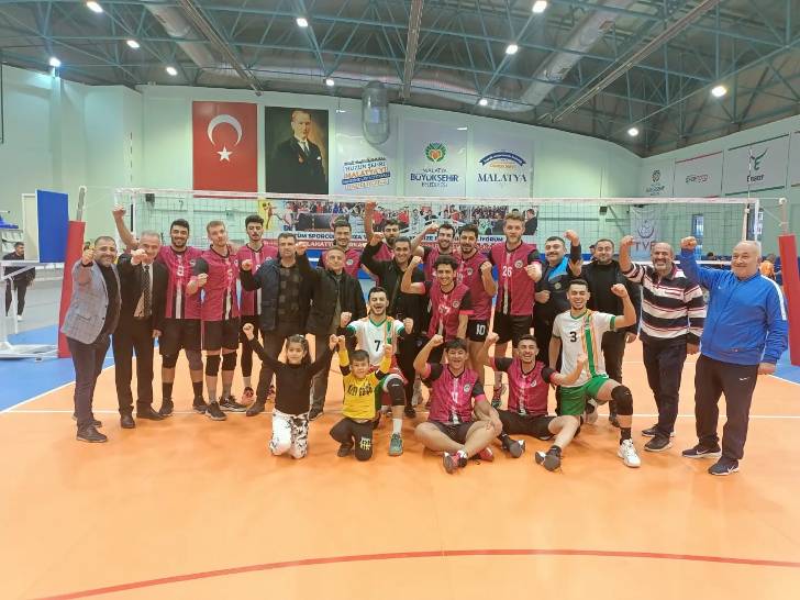 Malatya Büyükşehir Belediyespor Kulübü Tekerlekli Sandalye Basketbol takımı ve Voleybol takımı haftayı galibiyetle kapattı.