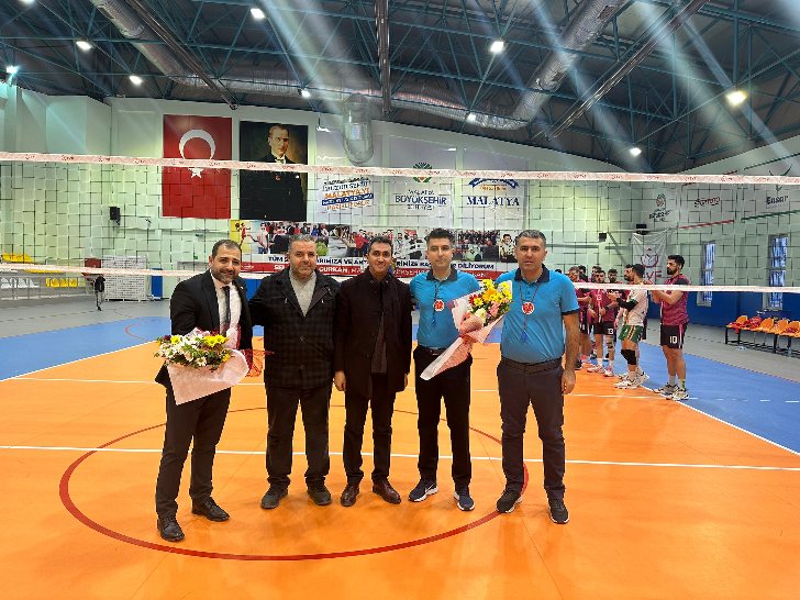 Malatya Büyükşehir Belediyespor Kulübü Voleybol takımı ve Tekerlekli Sandalye Basketbol takımı haftayı galibiyetle kapattı.