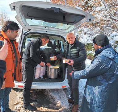 Malatya Büyükşehir Belsos Günlük Üç Öğün Yemek Çıkarıyor