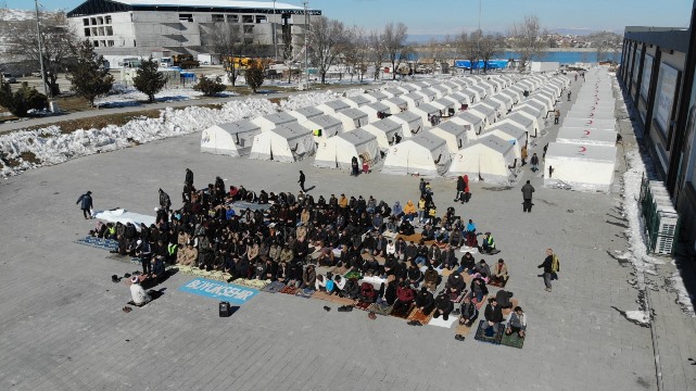 Malatya’da İkinci Cuma Namazı Kılındı