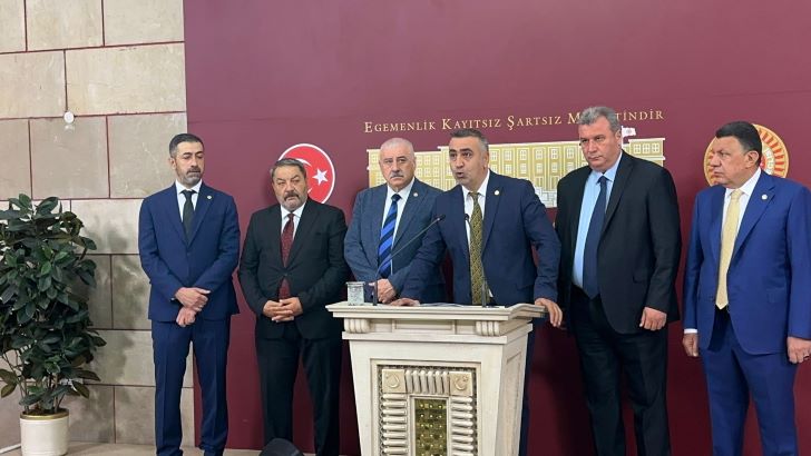 Milliyetçi Hareket Partisi (MHP) Deprem Bölgesi İnceleme Heyeti hazırladıkları rapora dair TBMM’de basın toplantısı düzenledi.