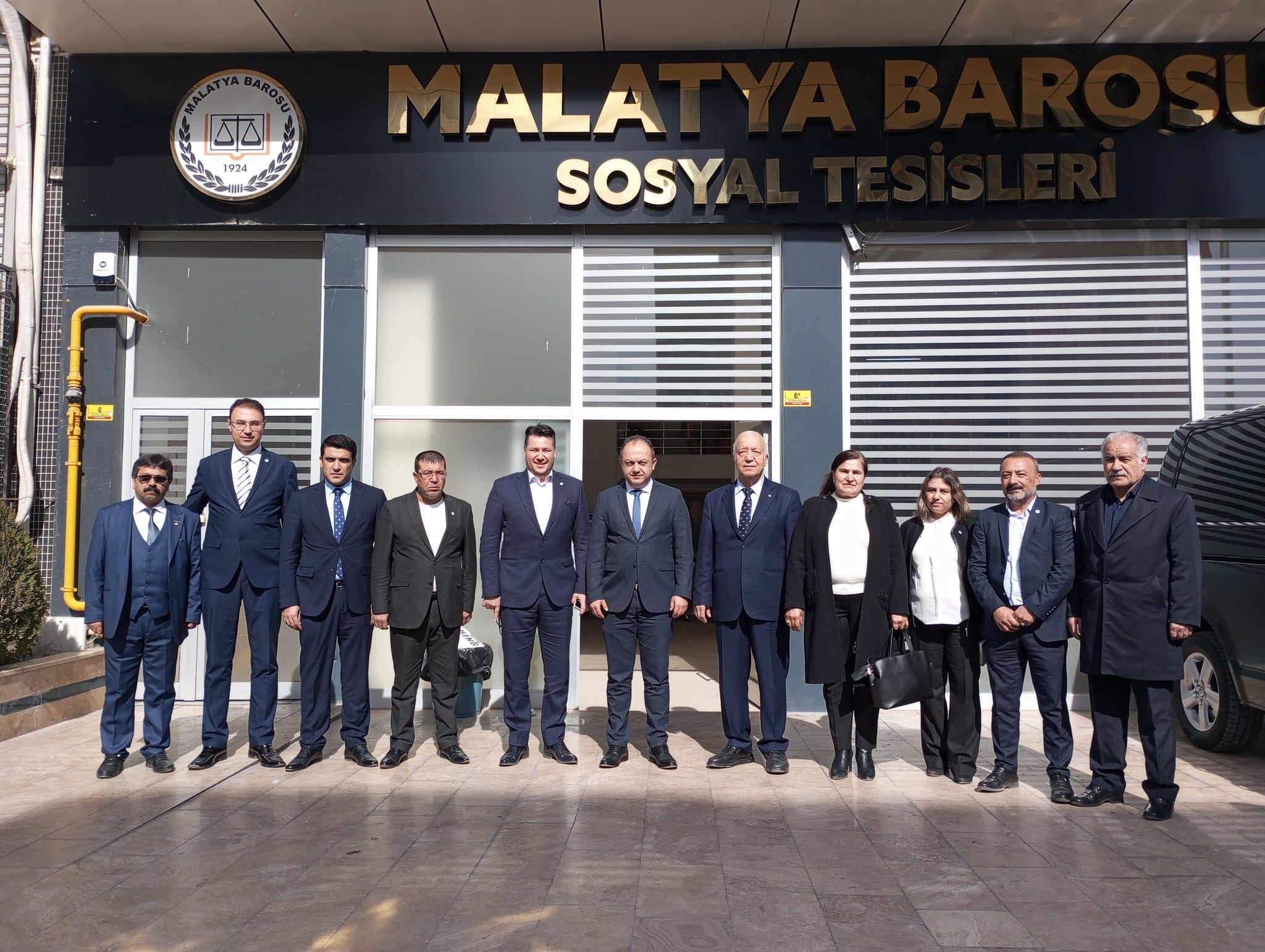 İyi Parti Malatya Belediye Başkan Adayları Malatya Barosu ve Balıkçıları Pazarı Esnafını Ziyaret Etti 