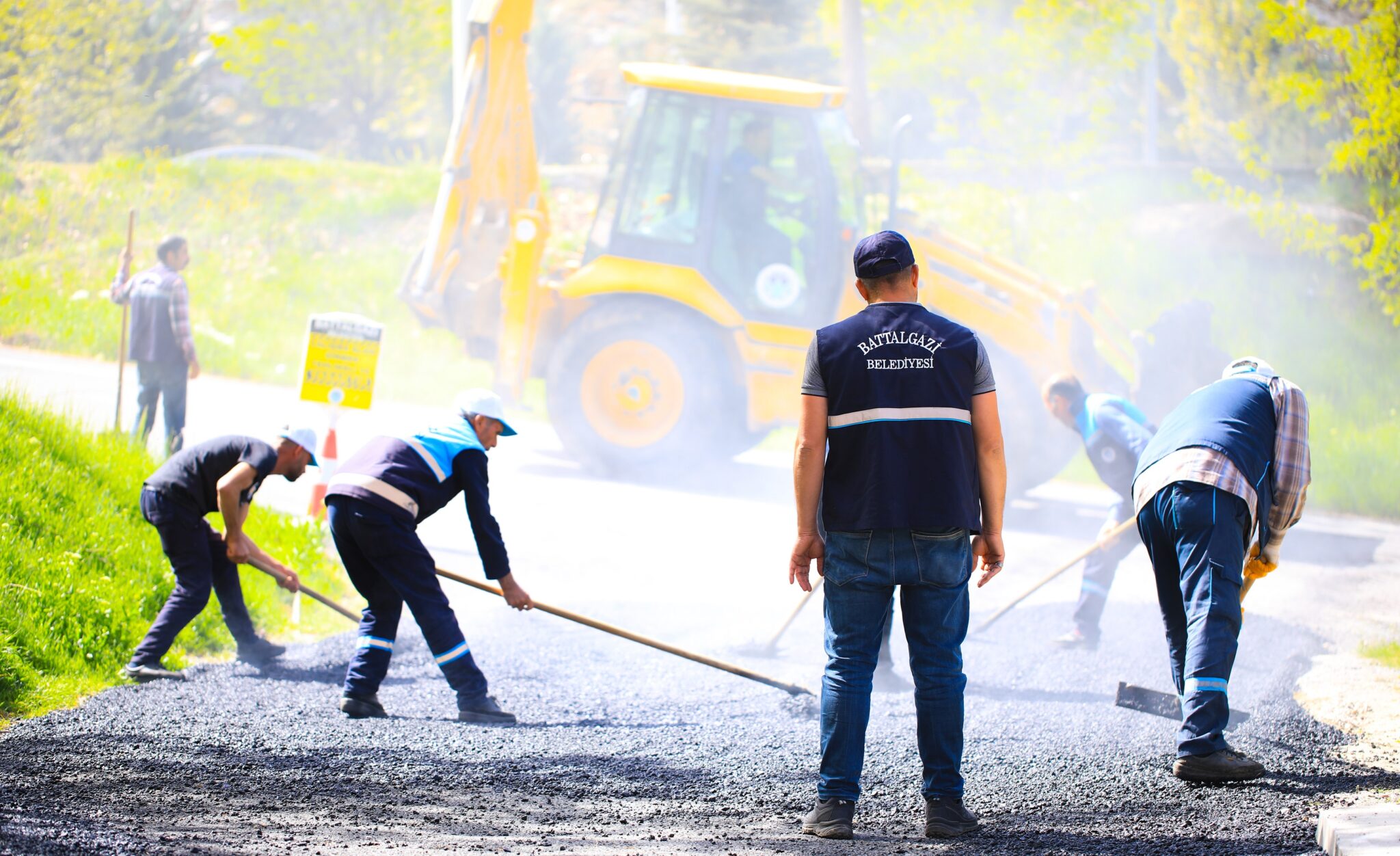 Battalgazi Belediyesi 40 Sokakta Yol ve Kaldırım Çalışmaları Gerçekleştirdi