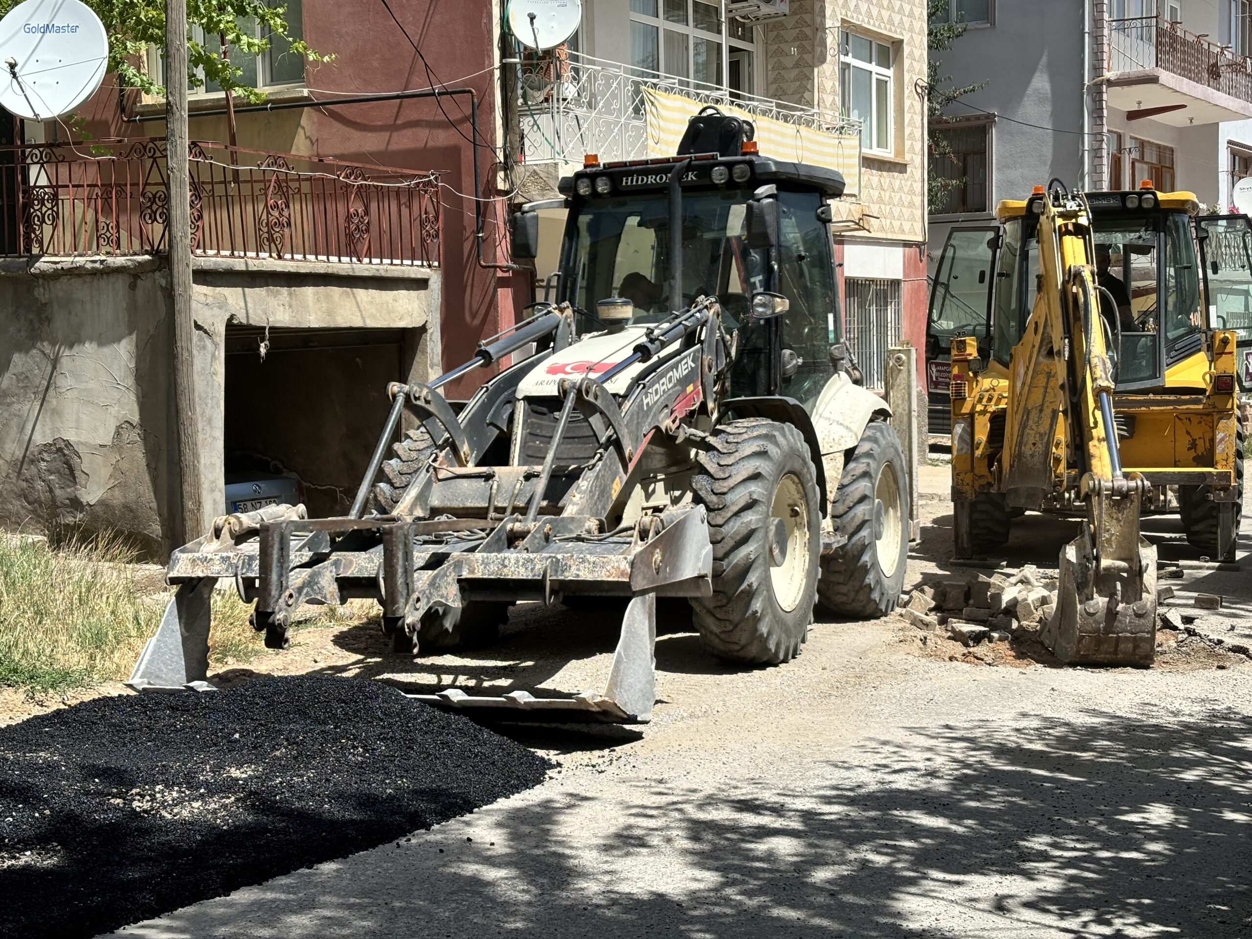 Asfalt Yama Çalışmaları Başladı