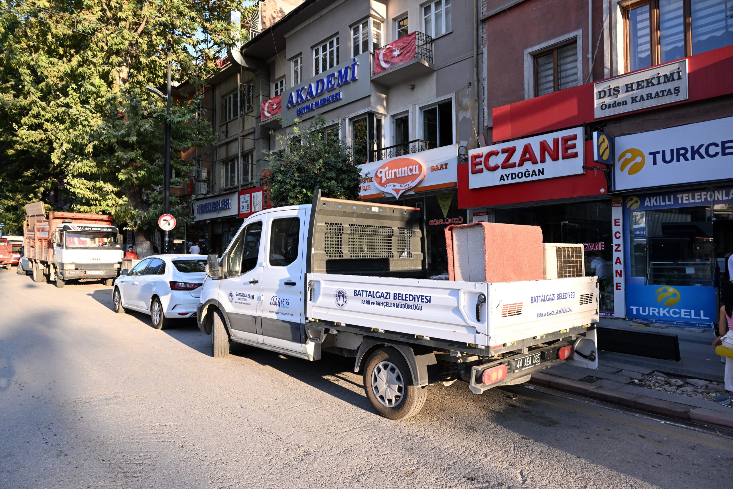 Battalgazi Belediyesi’nden Kışla Caddesi Esnafına Taşınma Desteği