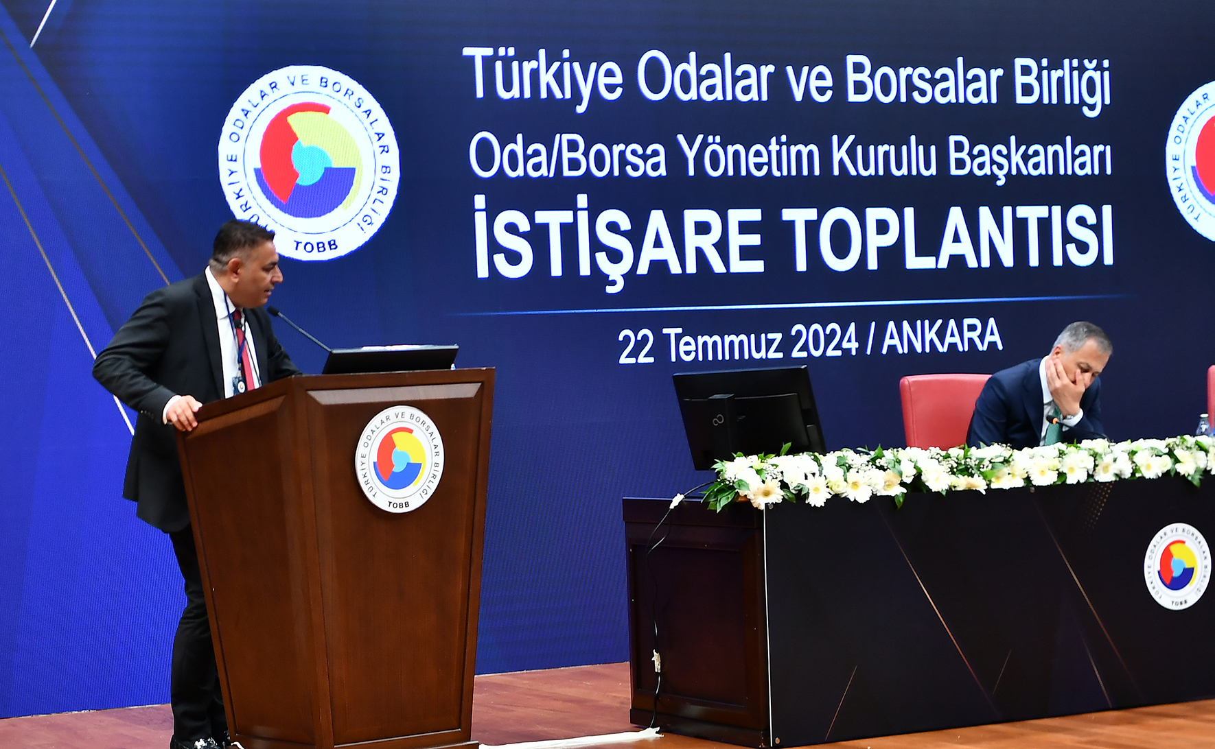 Sadıkoğlu, sorunları İçişleri Bakanına iletti