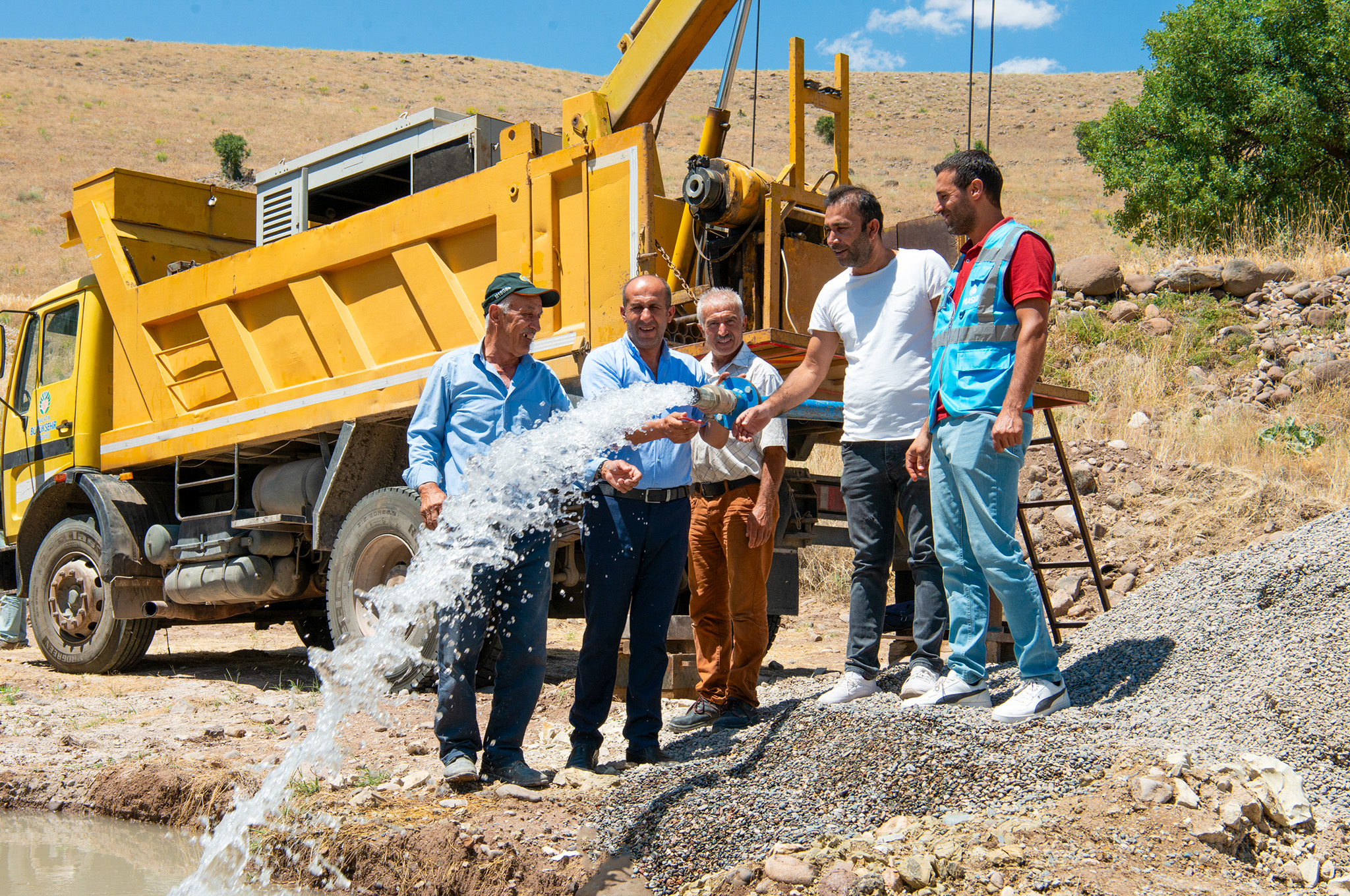 Koşar Mahallesinin Su Sorunu Çözüldü 