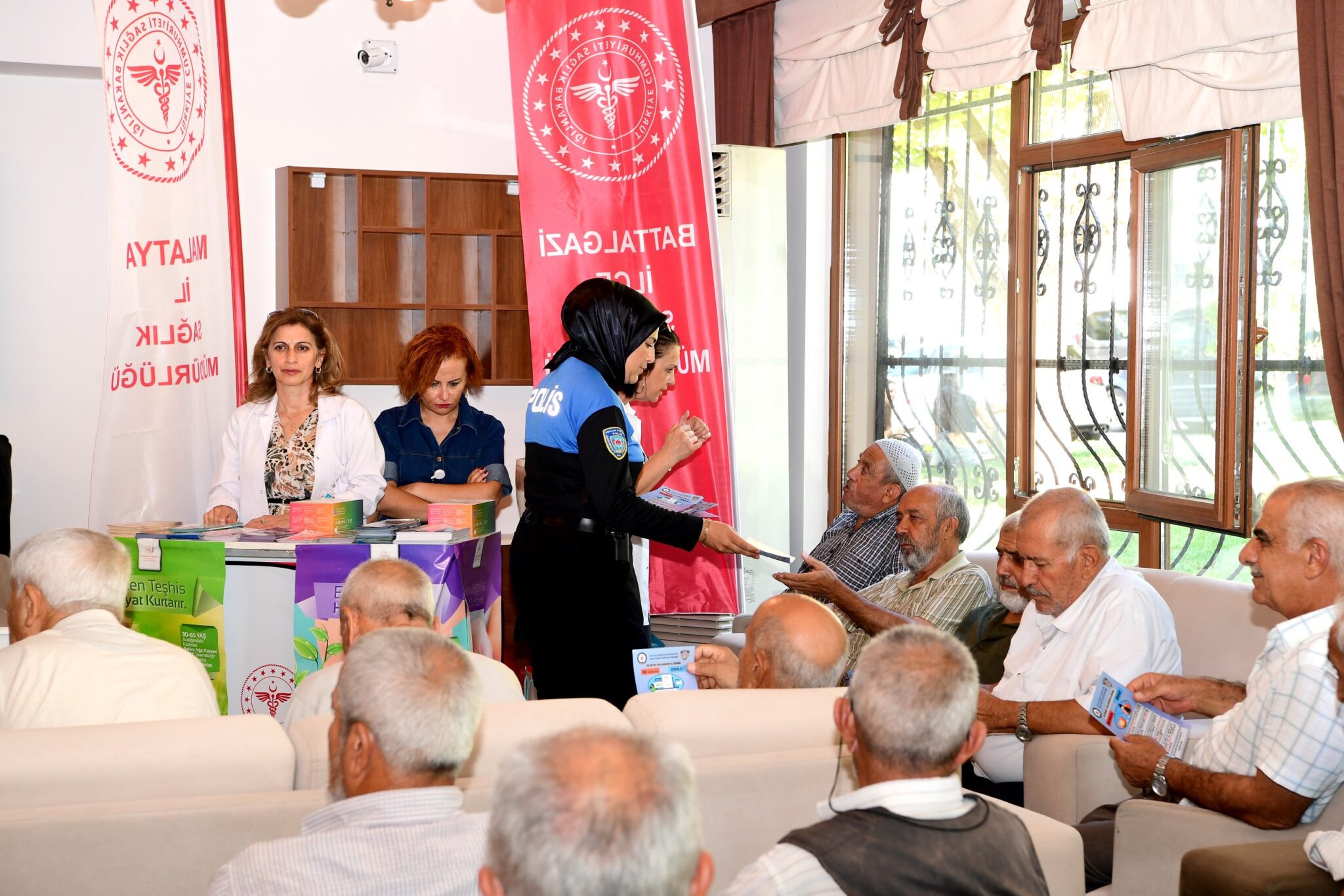 Büyükşehir Belediyesinden Yaşlılara Sağlık Taraması 