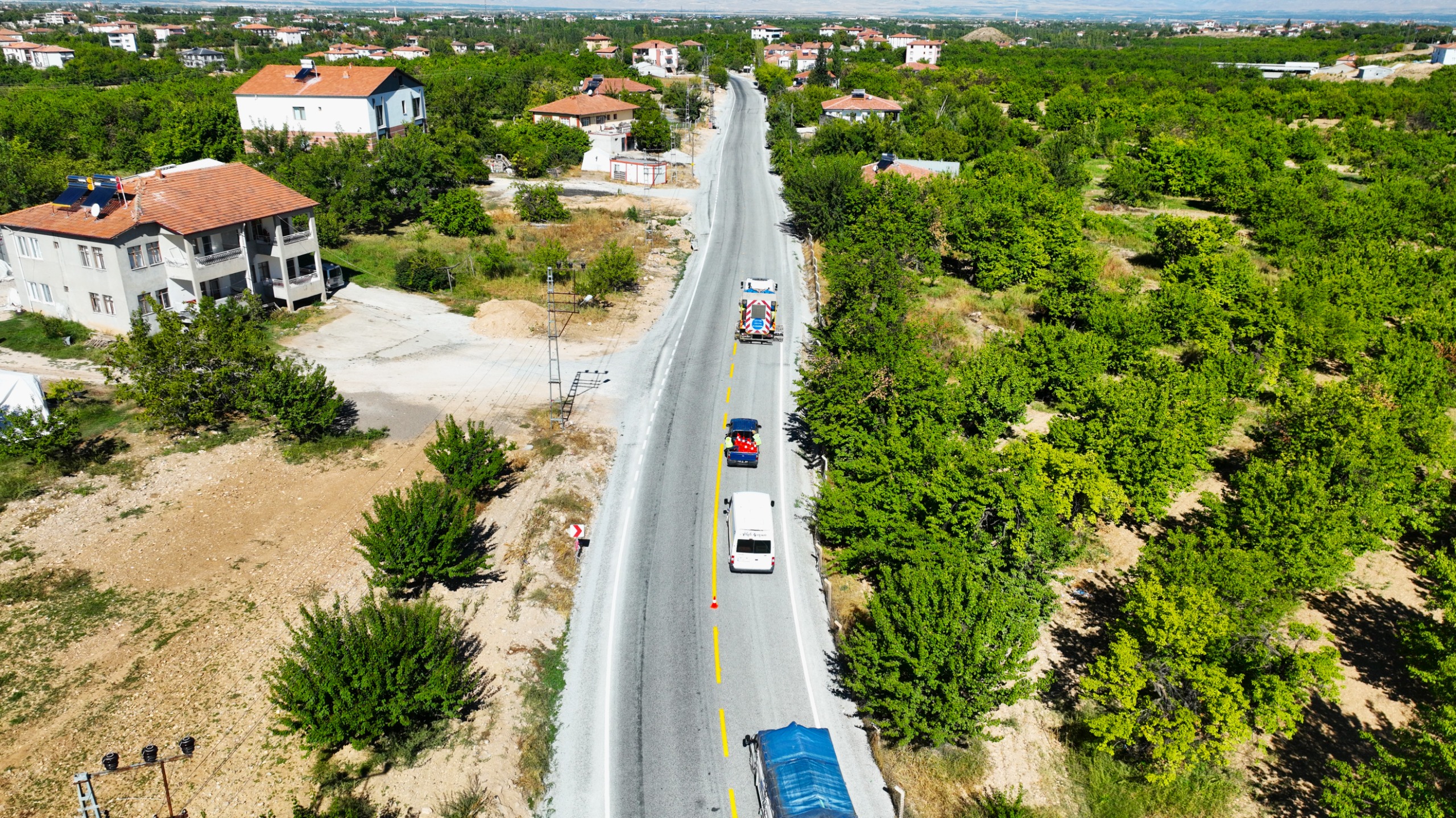 Trafik Güvenliği için 870 bin metre Yol Çizgisi Çalışması Yapıldı 