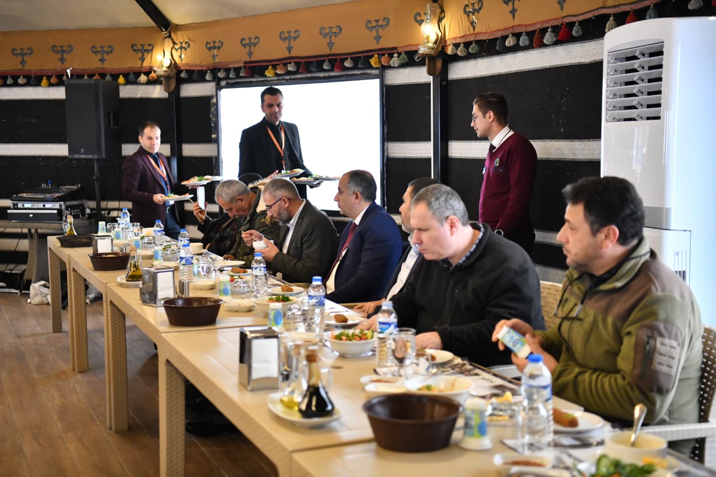 Yeşilyurt Belediyesi, Beyaz Baston Görme Engelliler Haftasını ‘Beyaz Adım’ Özel Etkinliğiyle Kutladı