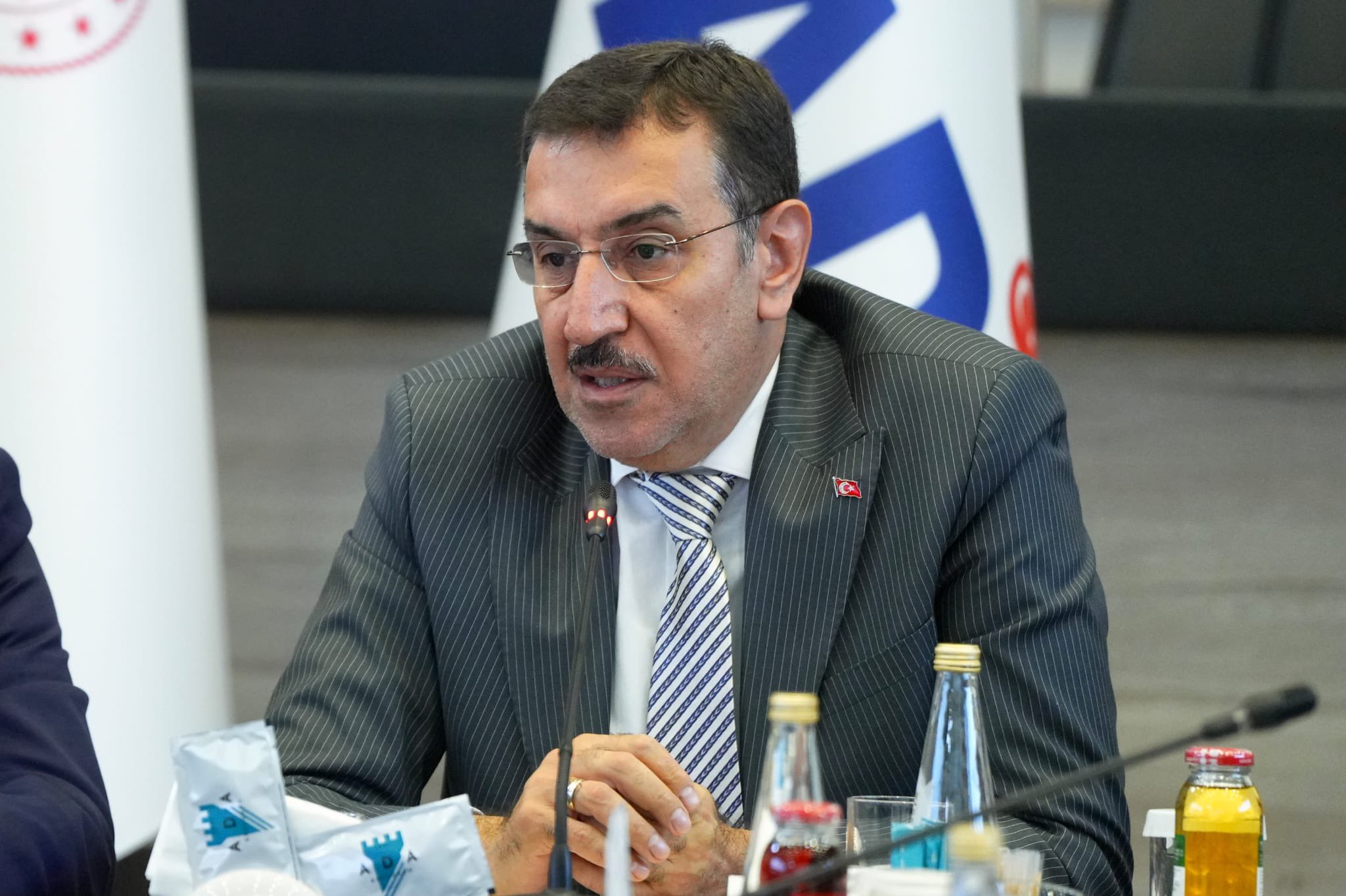 Sayın Tüfekçi’den Depremin Acil Konuları için Ortak Toplantı.
