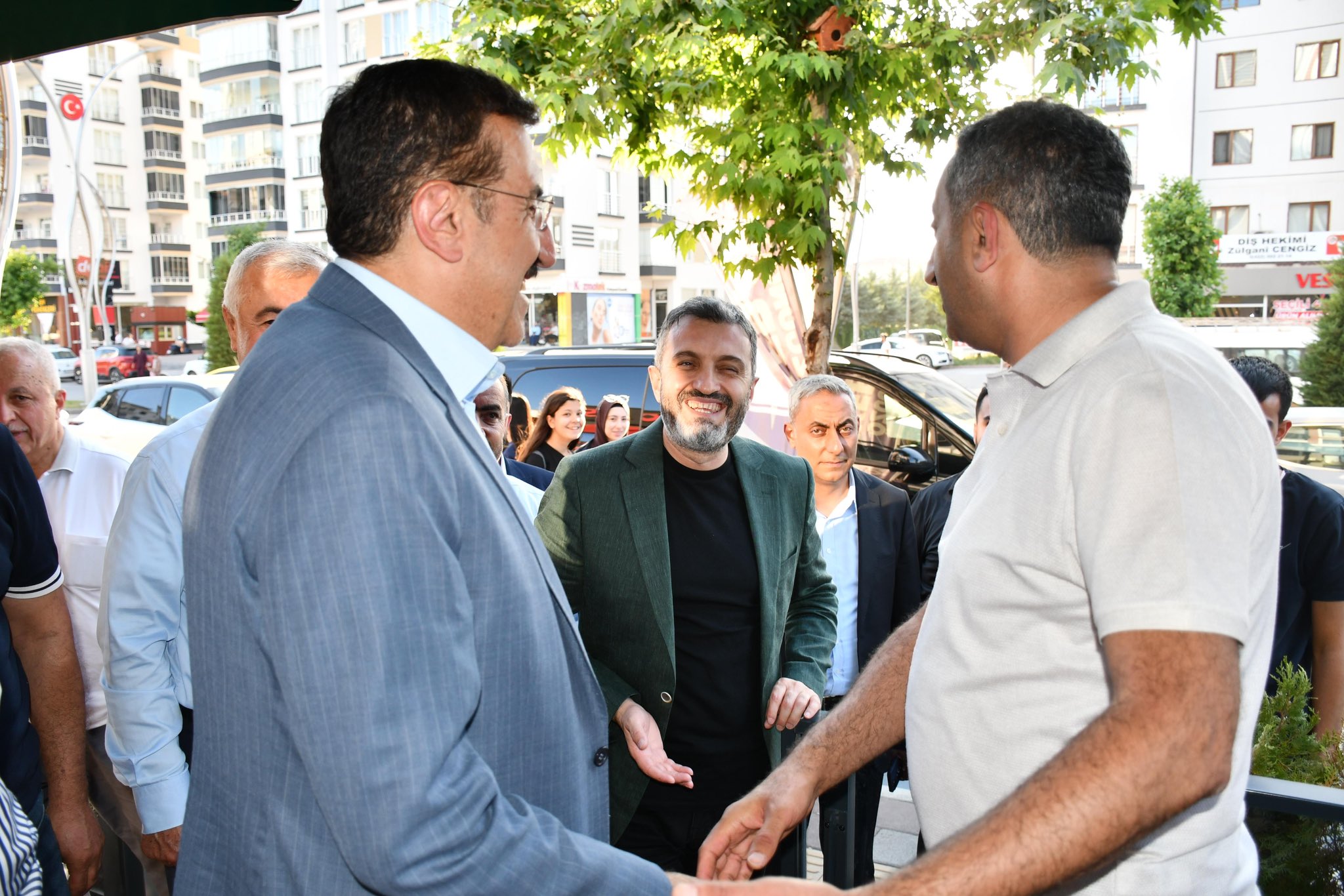 Bakan Tüfenkci İlçe Başkanı ile Esnaf Ziyareti