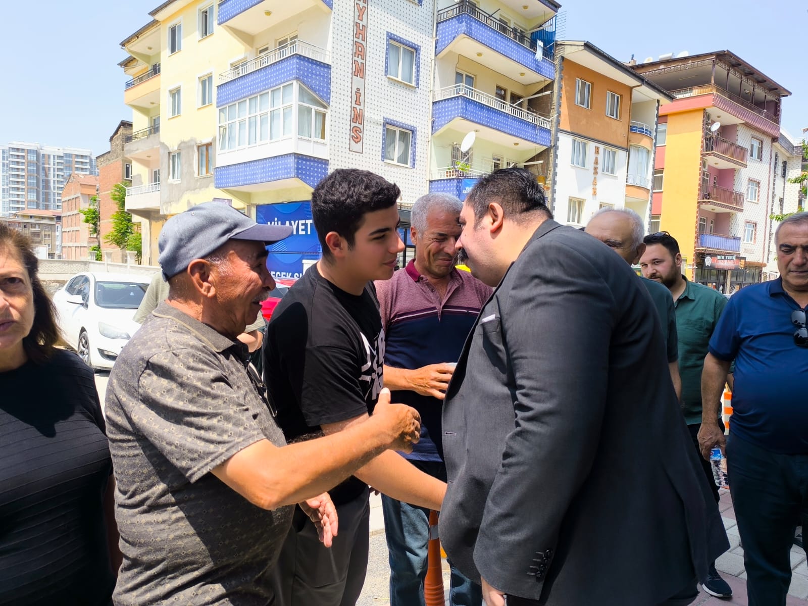 Bayramlar; birlik, beraberlik ve dayanışma günleridir.