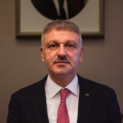 Bu Milletin Kalbi Yanarken Siz Nasıl Güldünüz?